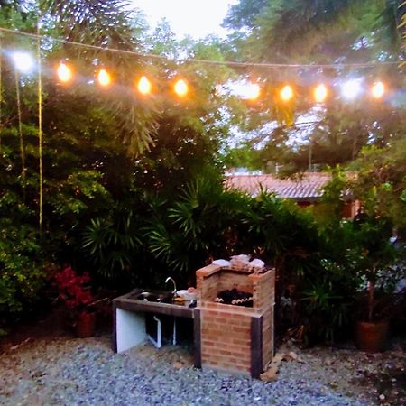Daisy'S 2 Bedroom Family Home For Up To 5 Guests With Garden & Bbq Koh Samet Buitenkant foto