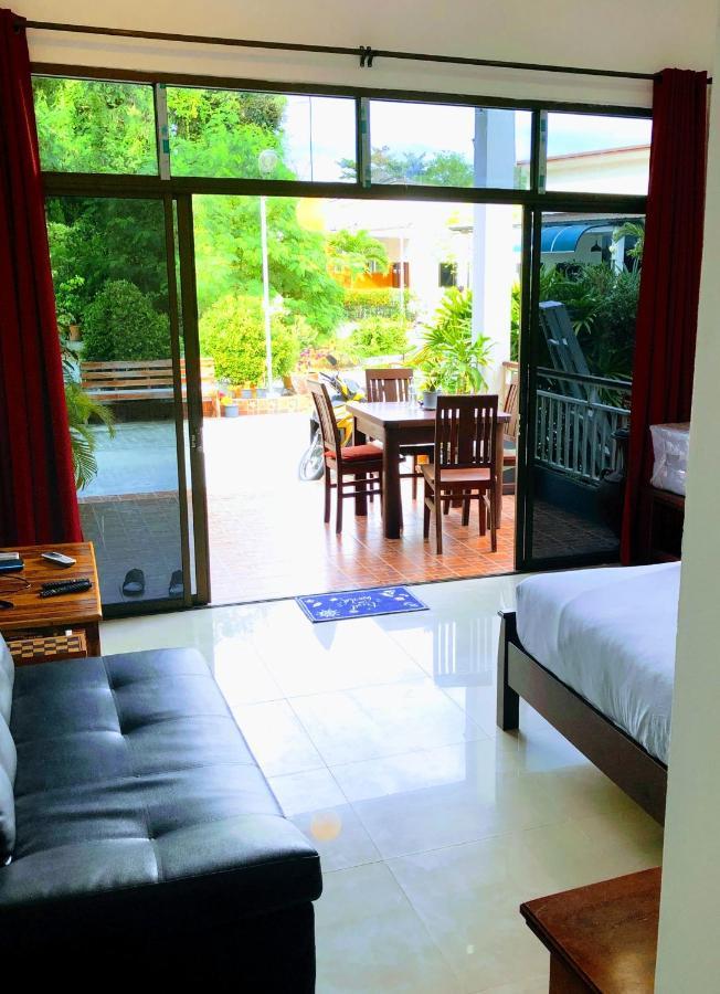 Daisy'S 2 Bedroom Family Home For Up To 5 Guests With Garden & Bbq Koh Samet Buitenkant foto